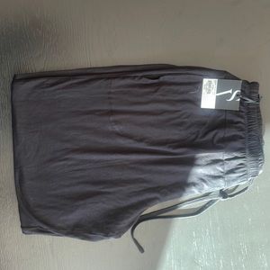 Simply Vera Vera Wang women’s luxury sleepware.